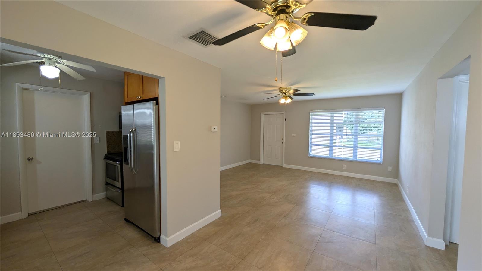 MAINLANDS OF TAMARAC LAKE - Residential