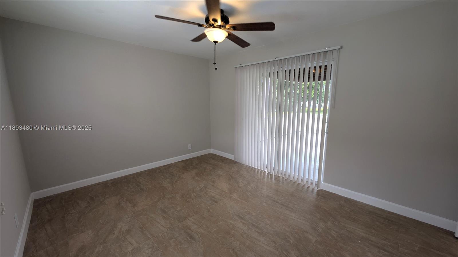 MAINLANDS OF TAMARAC LAKE - Residential
