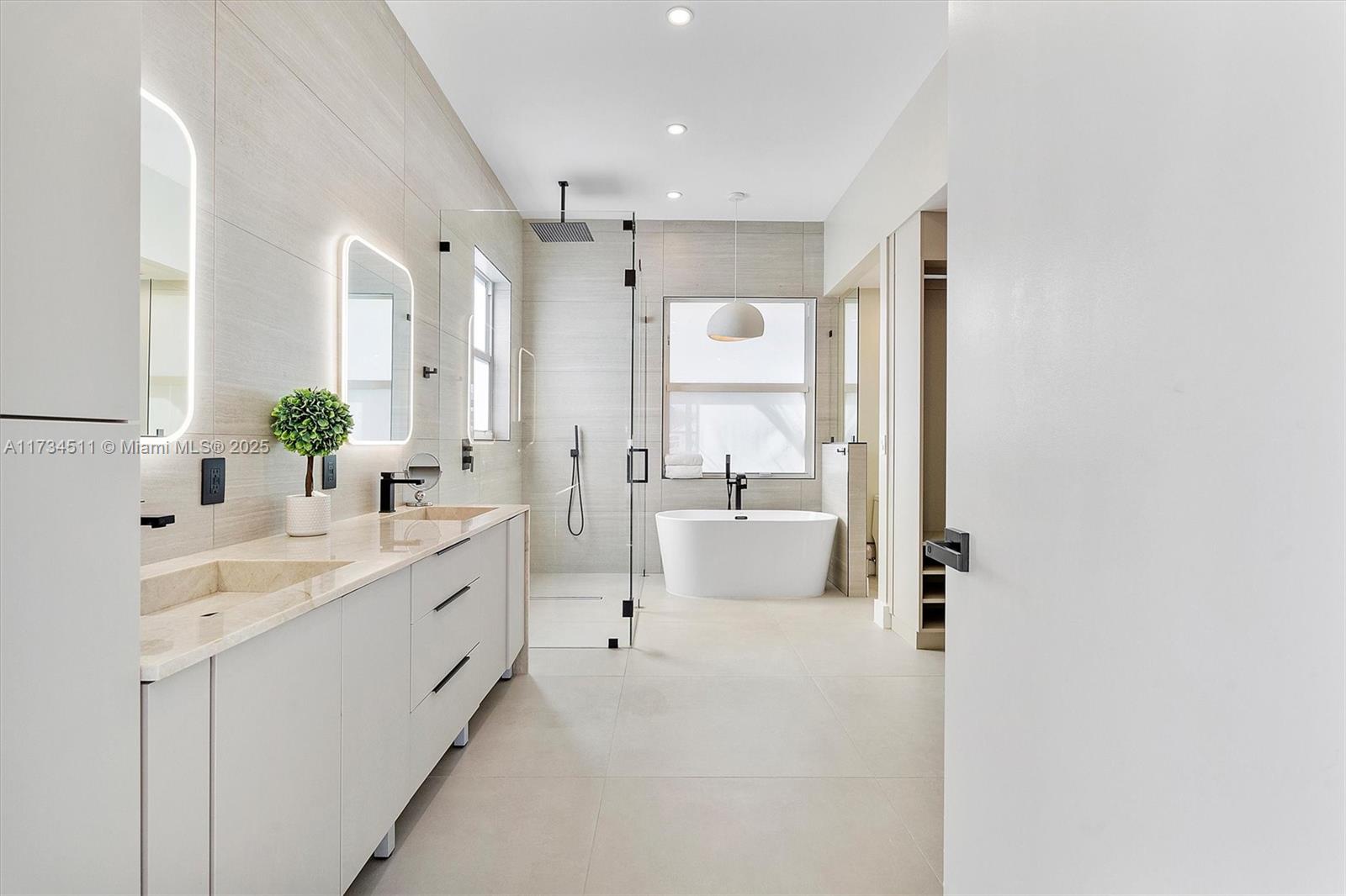 BANYAN OAKRIDGE PLAT - Residential