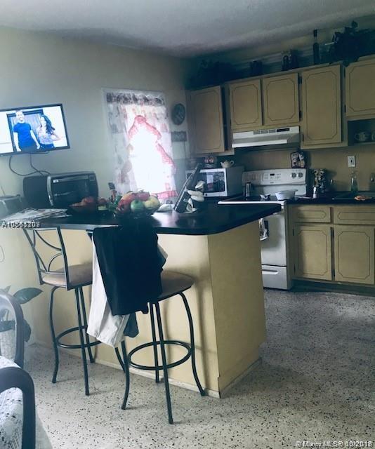 ENGLEWOOD - Residential Lease