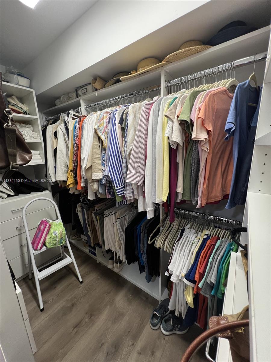 CAMBRIDGE AT CENTURY VILL - Residential