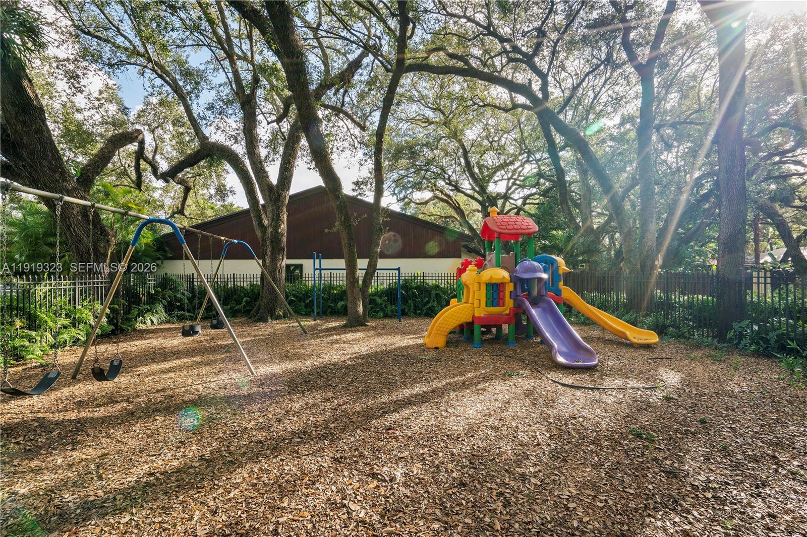 TAMERLANE - Residential