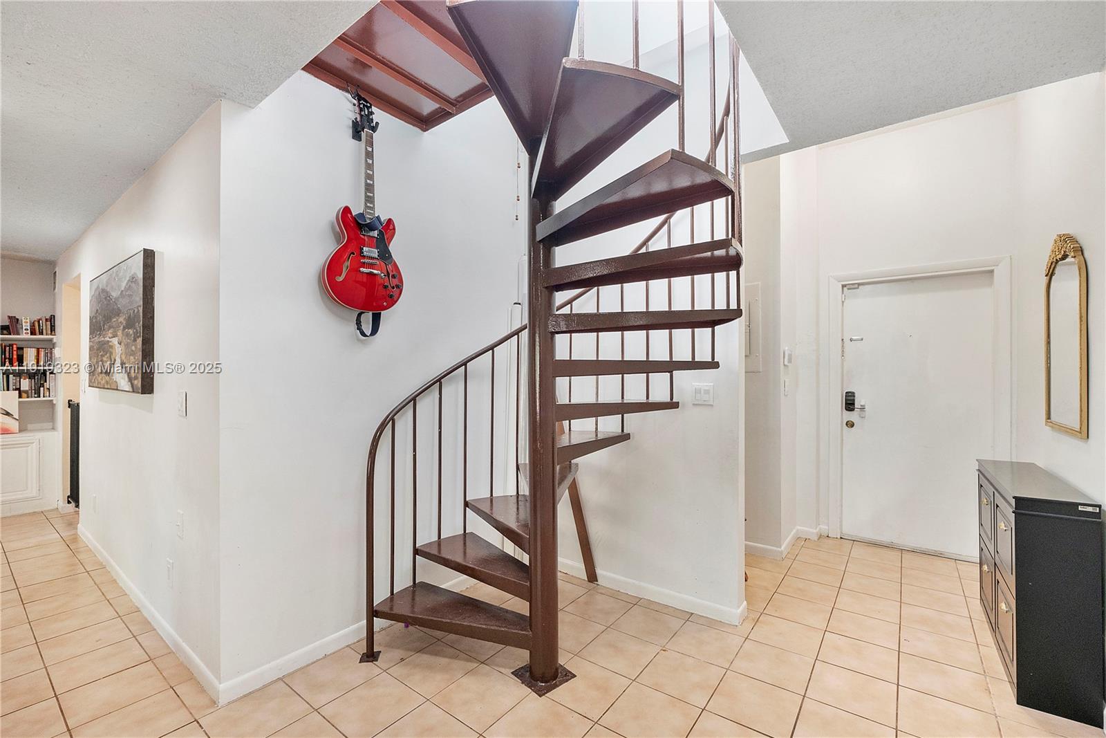 TAMERLANE - Residential