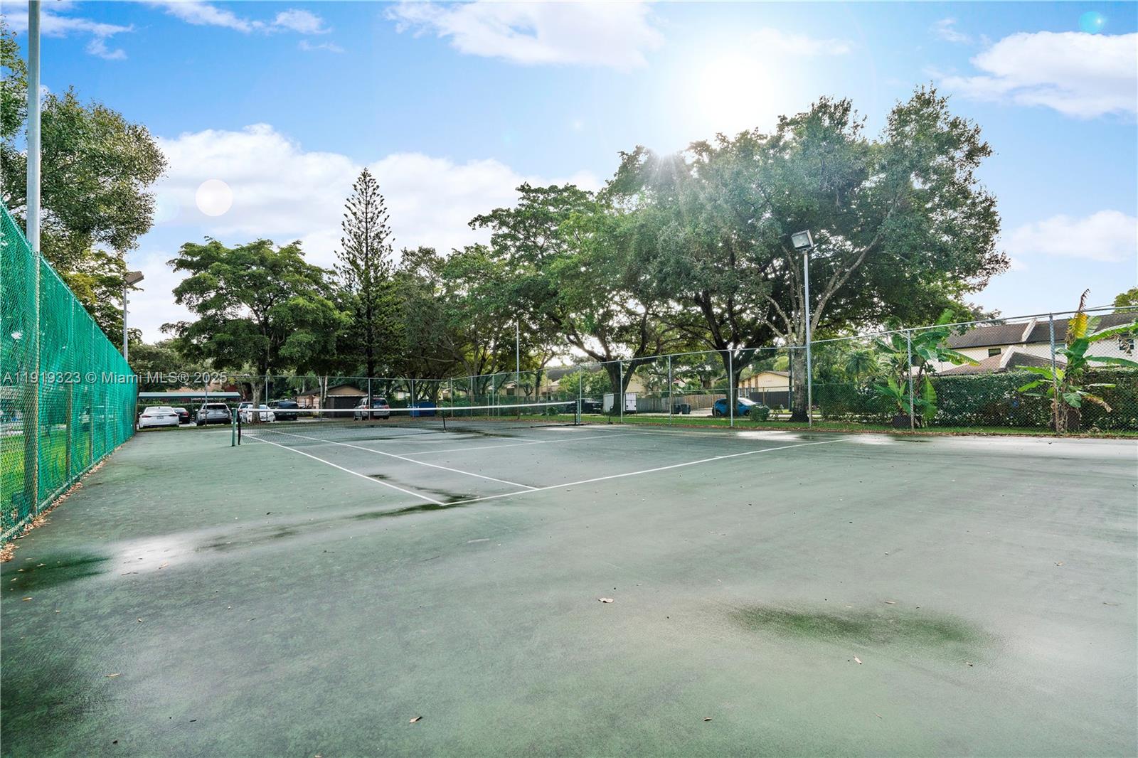 TAMERLANE - Residential