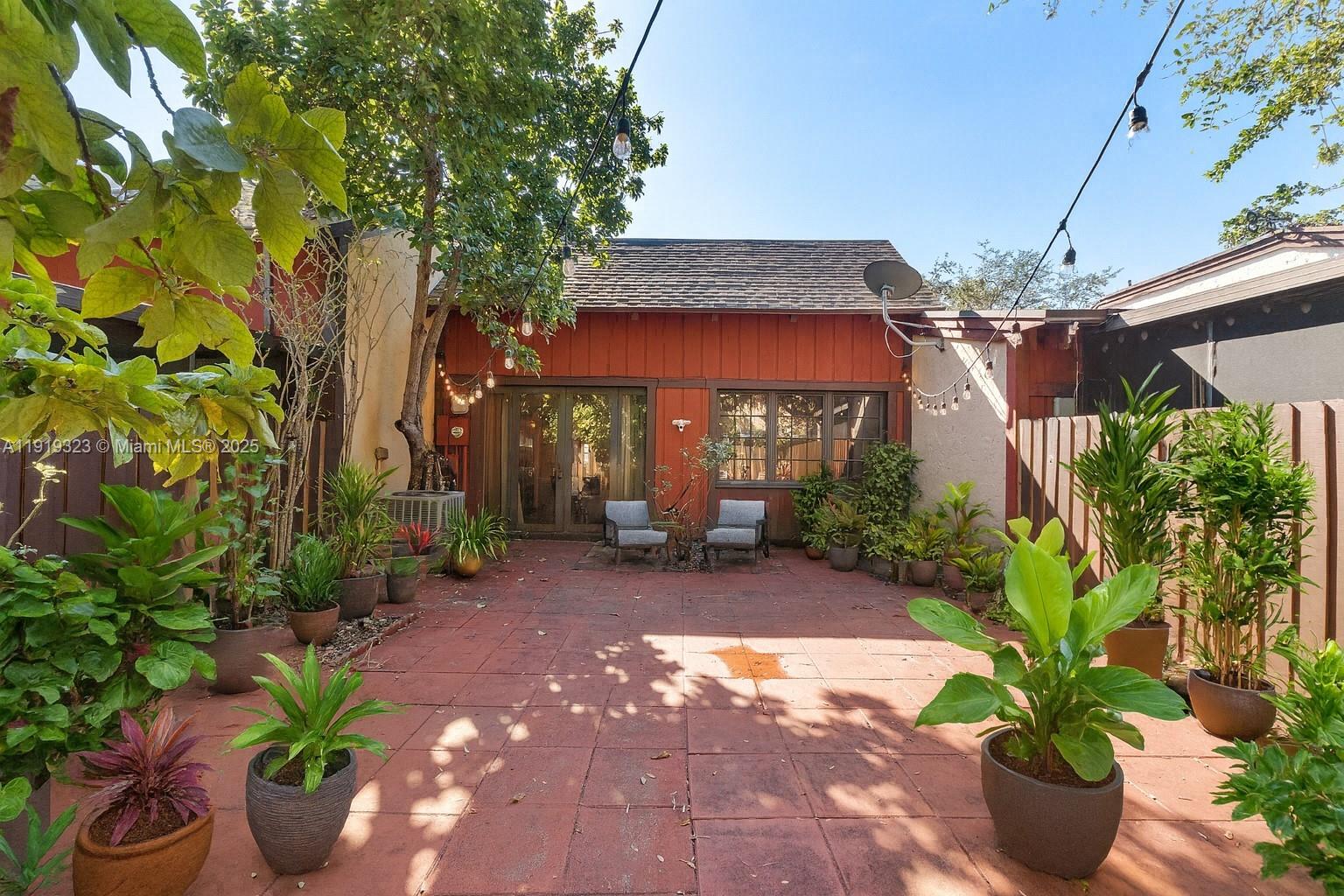 TAMERLANE - Residential