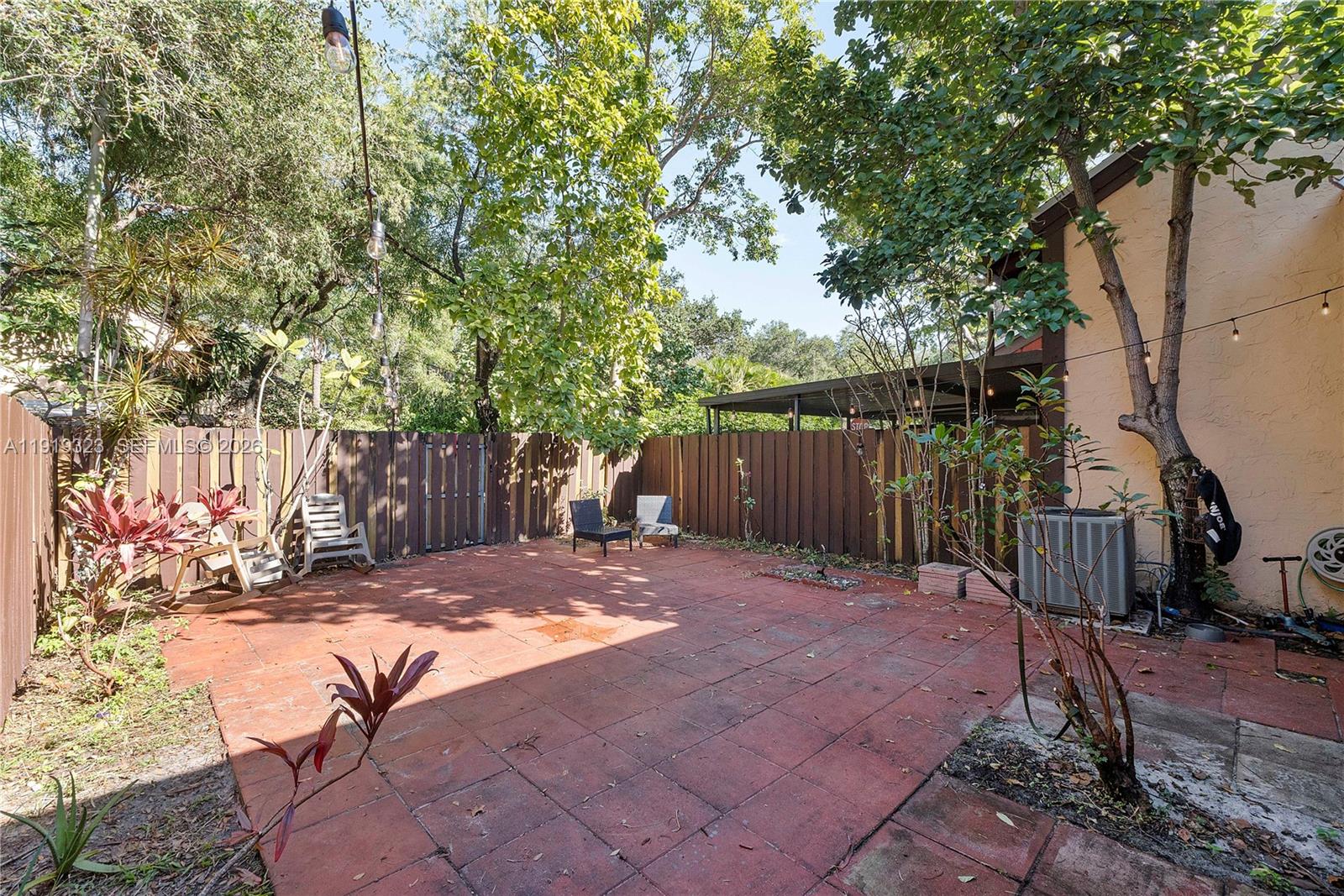 TAMERLANE - Residential