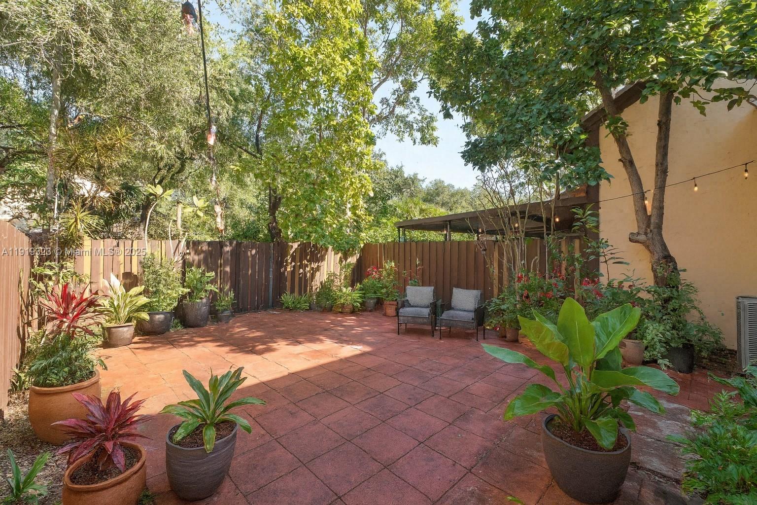 TAMERLANE - Residential