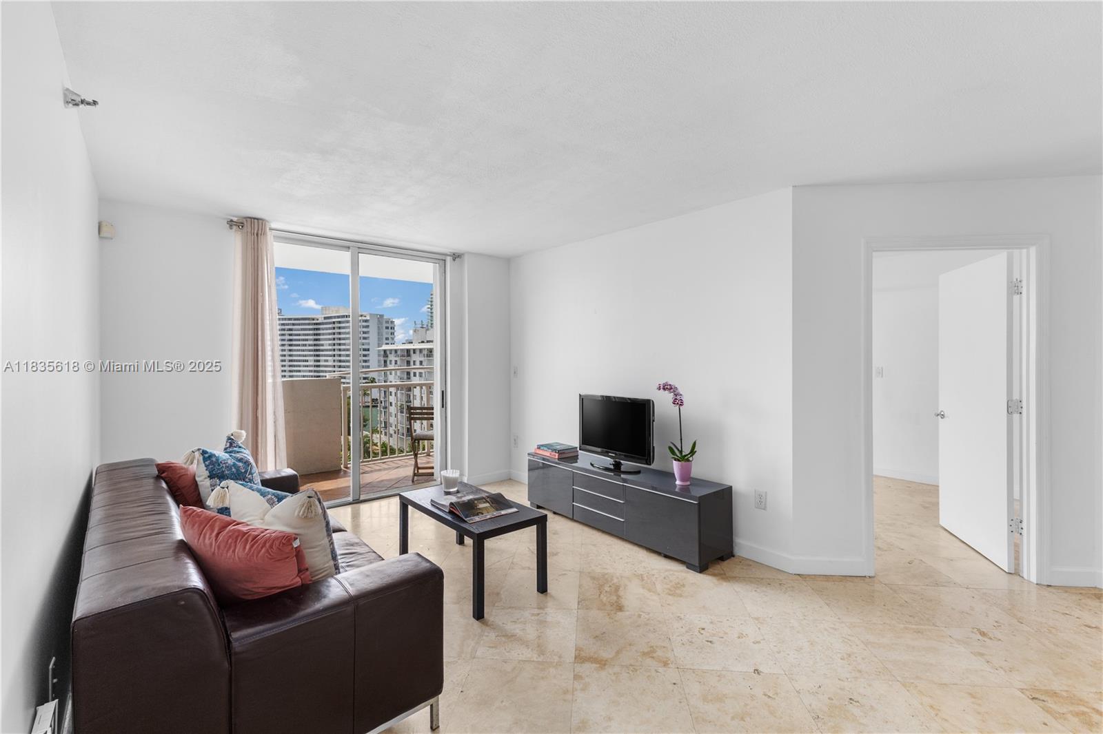 1621 Bay Rd 906