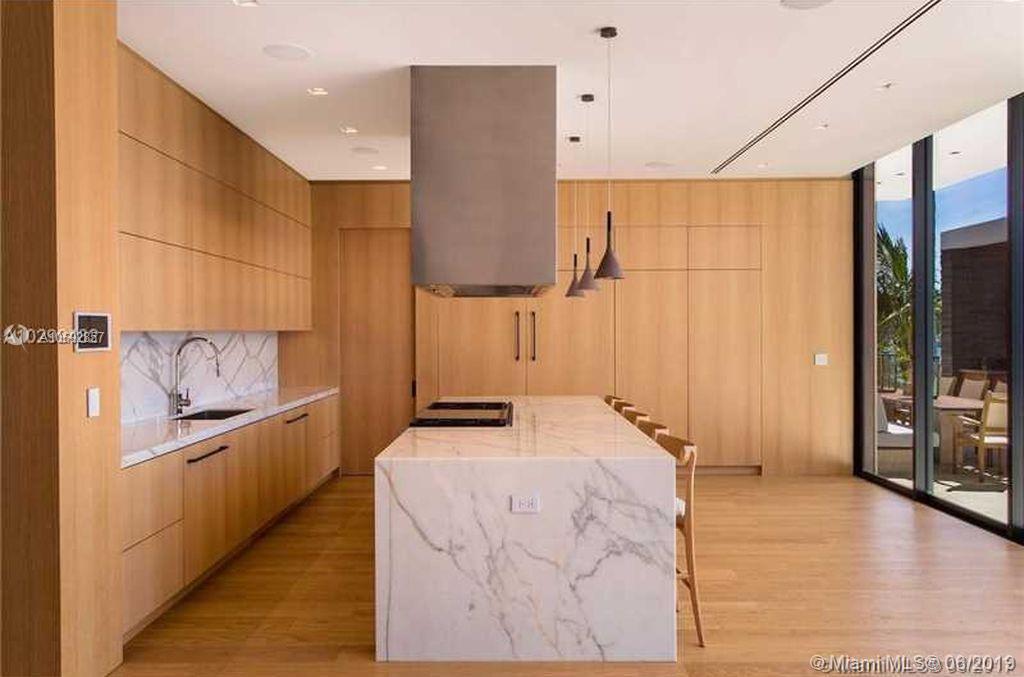 HIBISCUS ISLAND - Residential