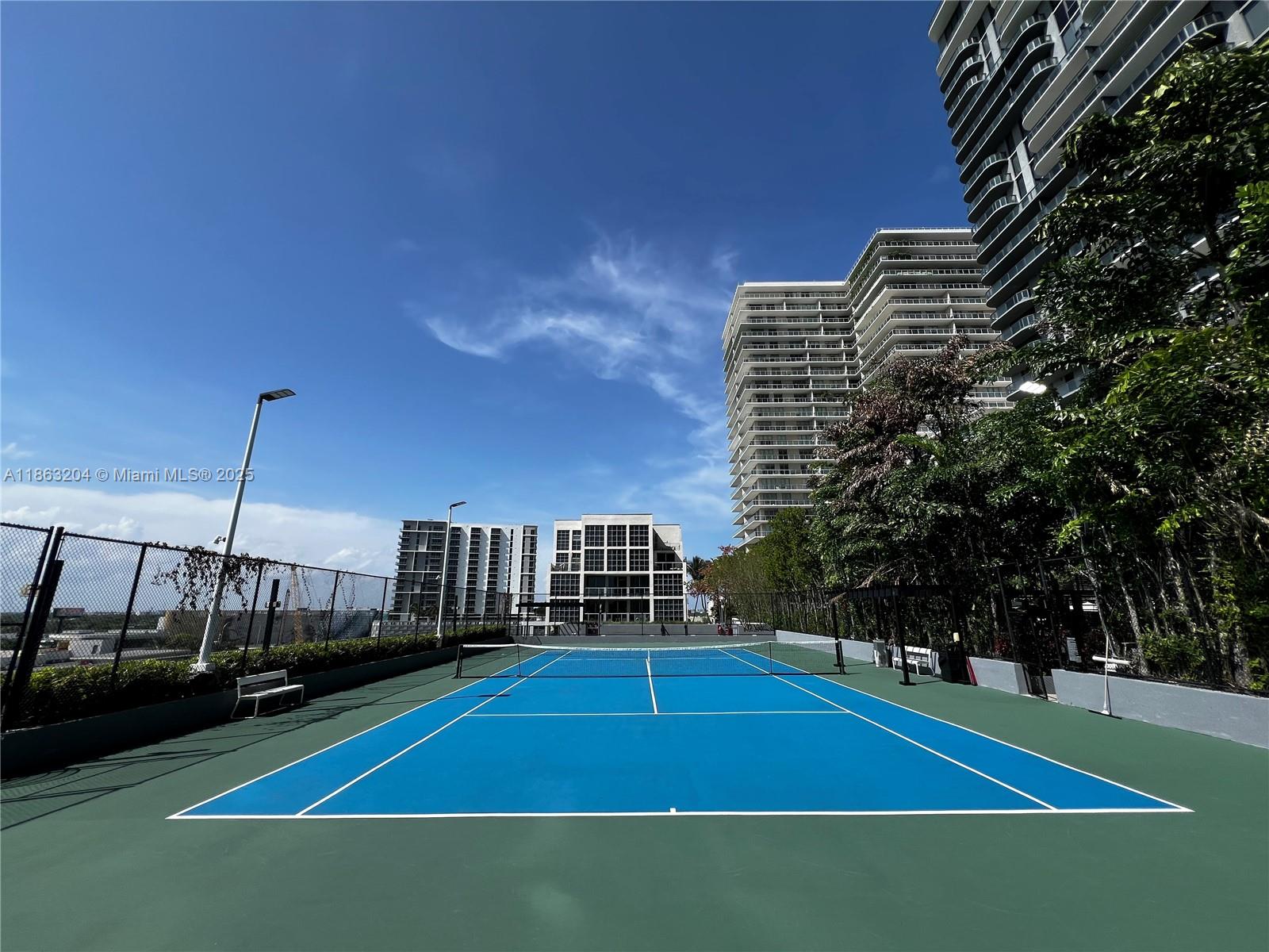 3401 MIDTOWN CONDO - Residential