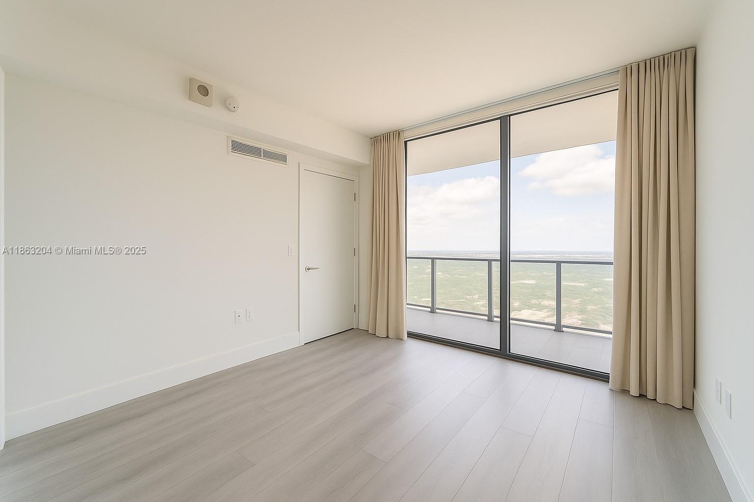 3401 MIDTOWN CONDO - Residential