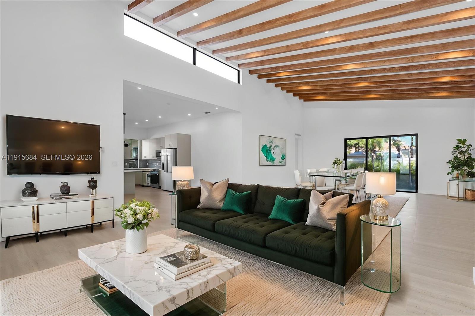 FLOYDS GROVES ESTATES - Residential