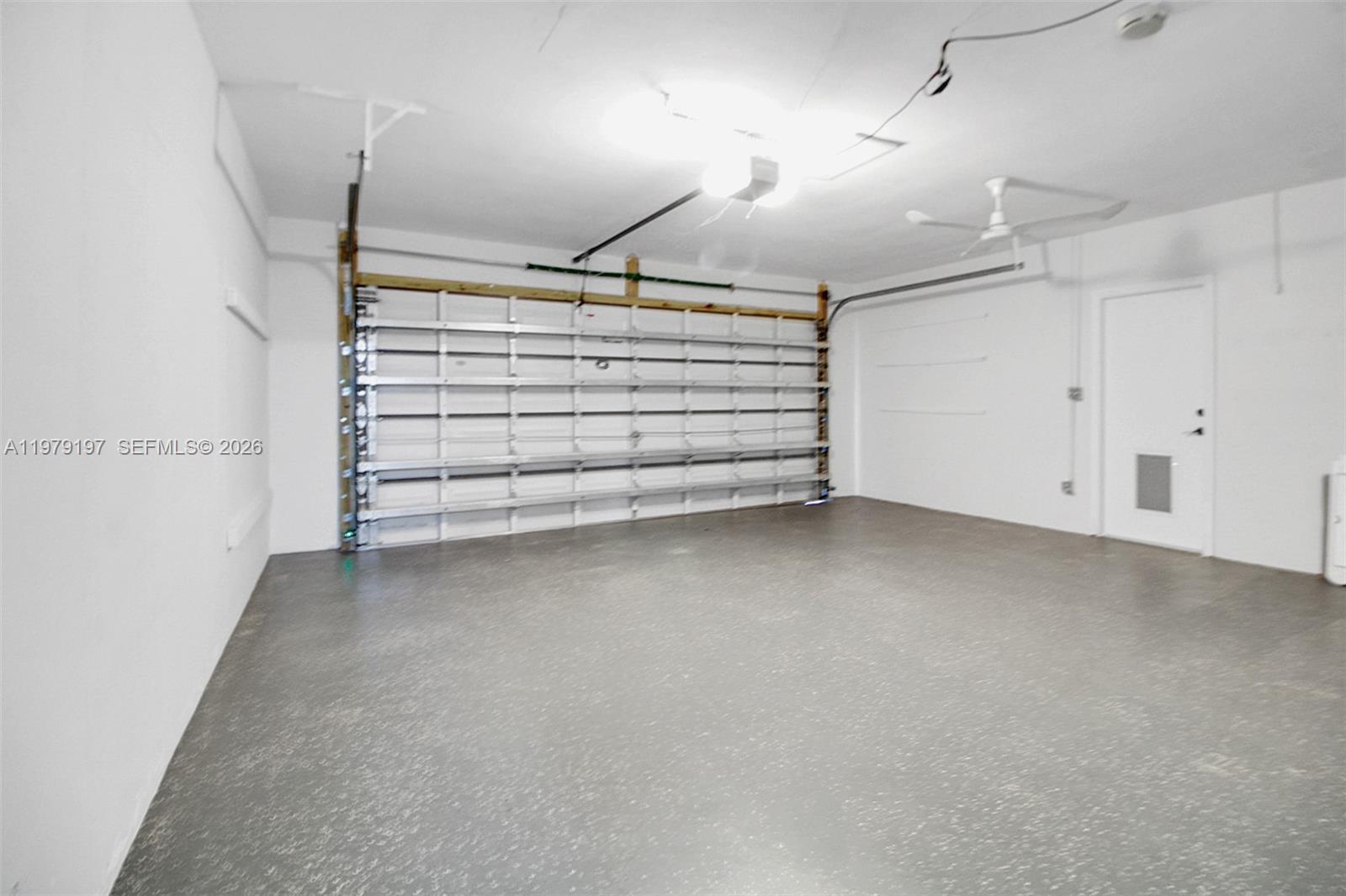 HOLLYWOOD HILLS SECOND AD - Residential Lease