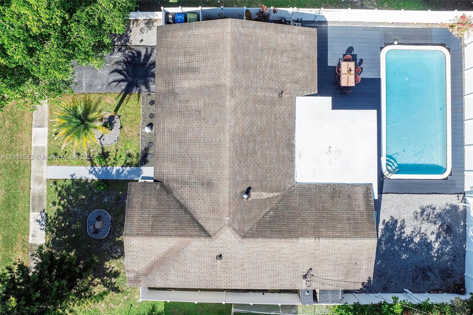 HILLMONT-MIDDLE RIVER VIS - Residential