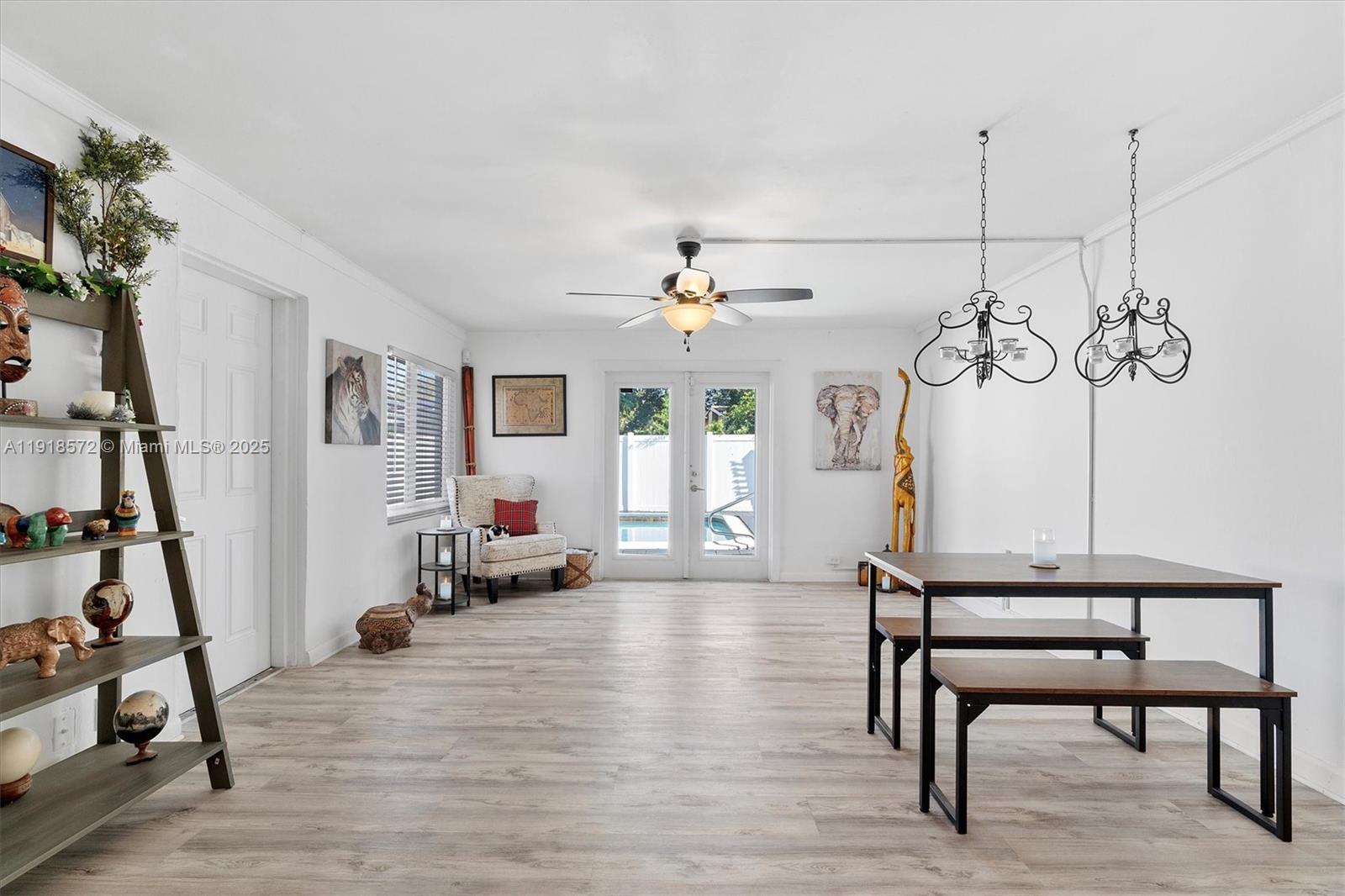 HILLMONT-MIDDLE RIVER VIS - Residential