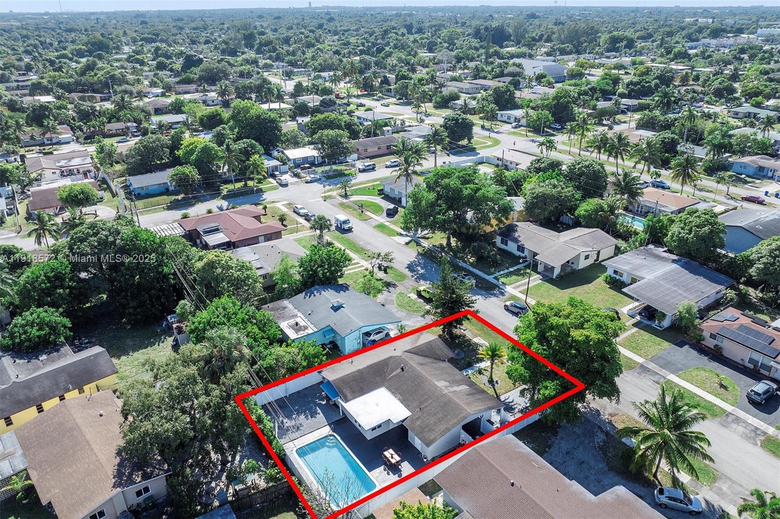 HILLMONT-MIDDLE RIVER VIS - Residential