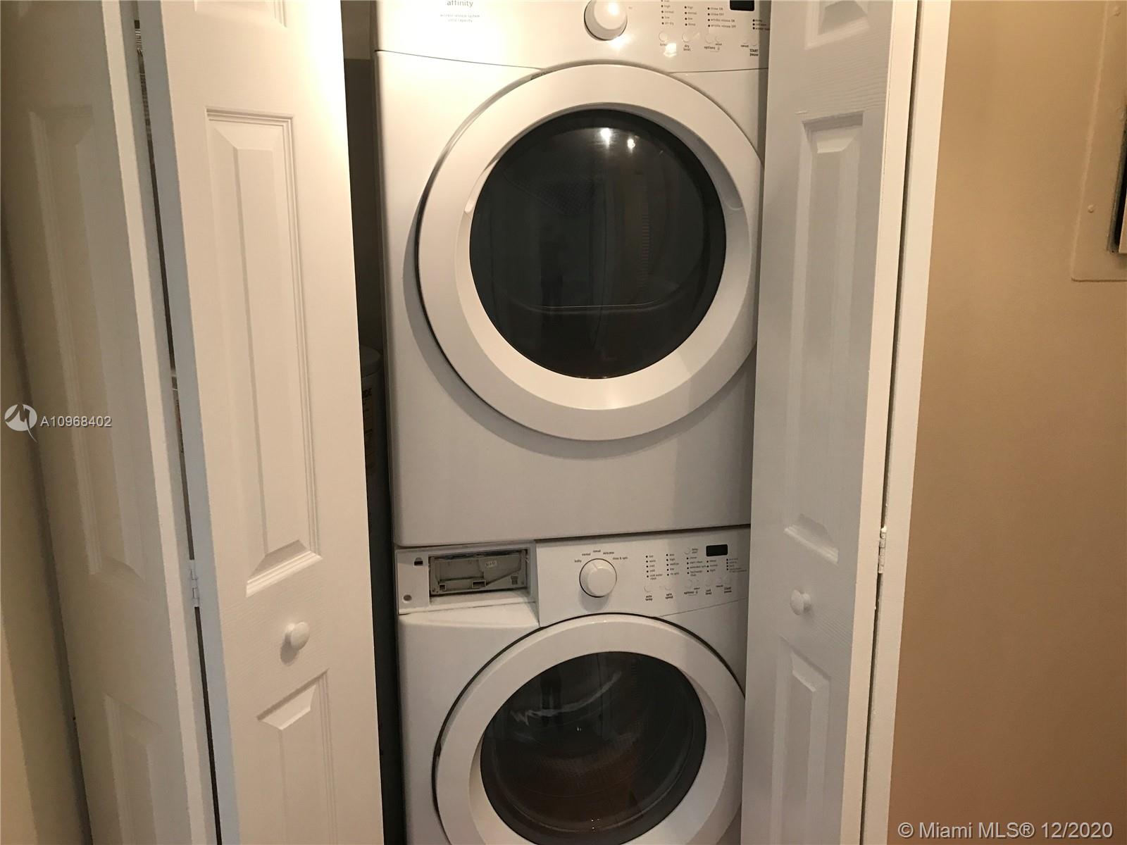 VILLAGE TOWNHOUSE POMPANO - Residential Lease