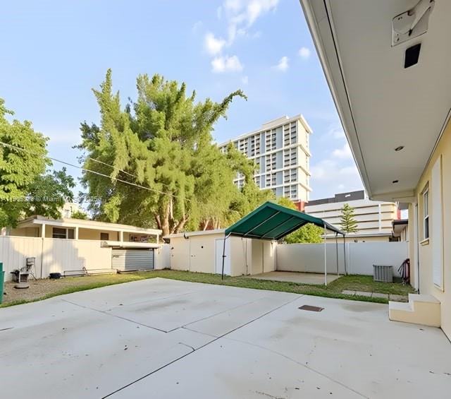 SOUTH BAY EST - Residential