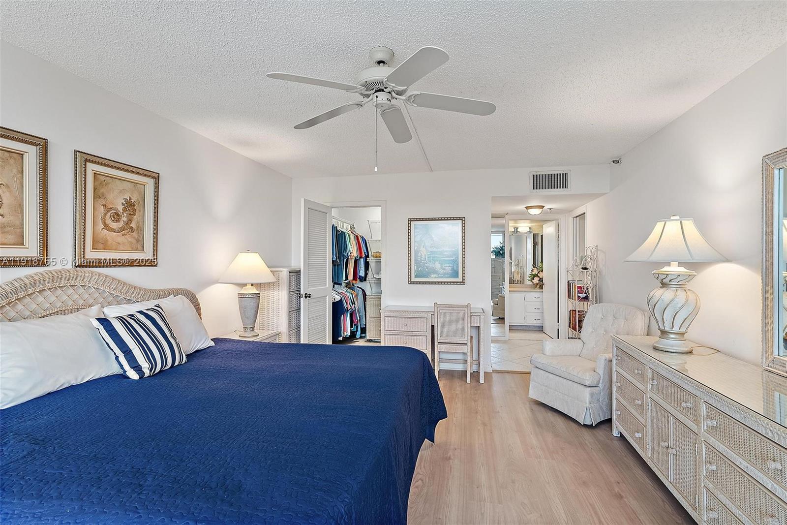 OCEANCREST CONDO APTS - Residential