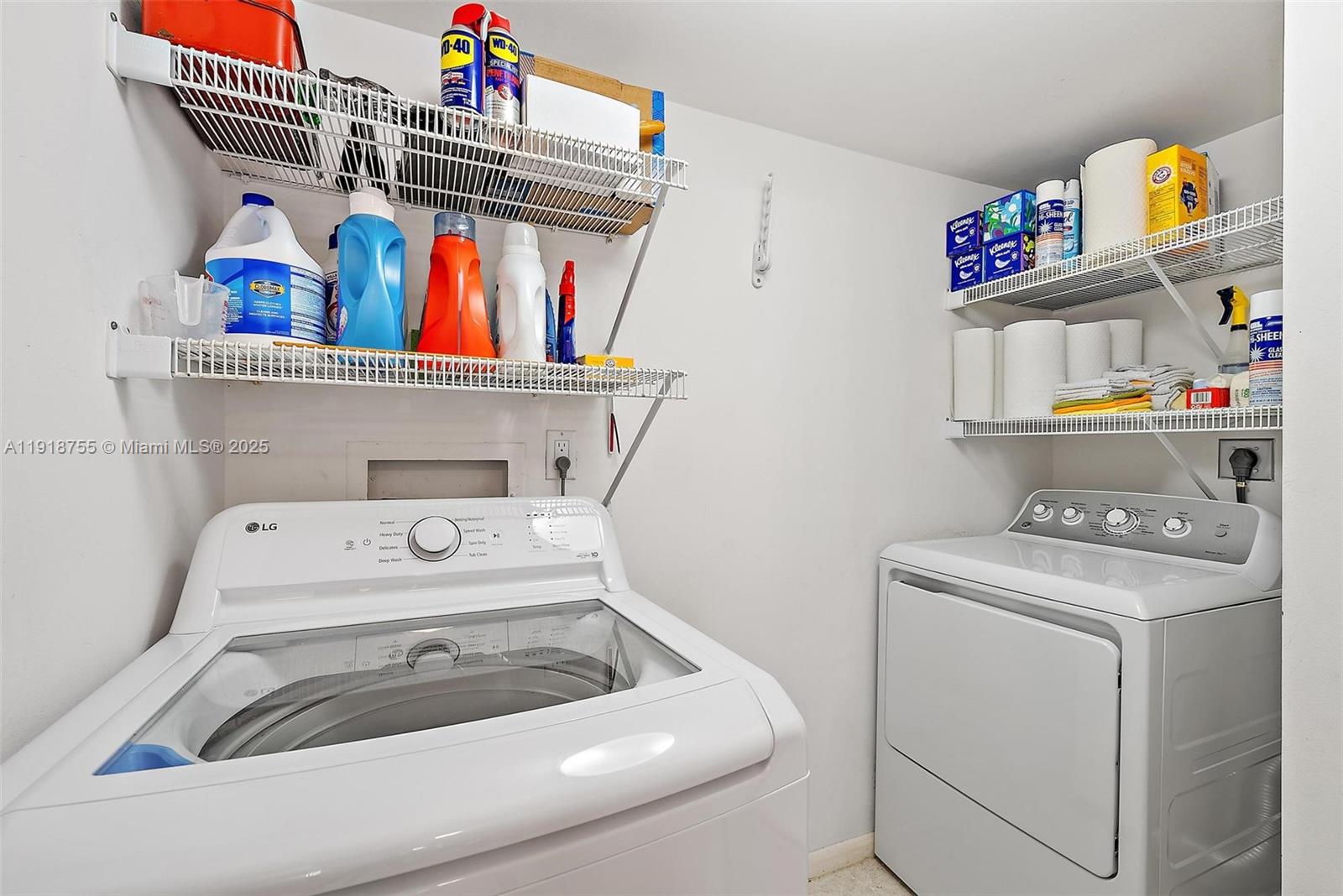 OCEANCREST CONDO APTS - Residential