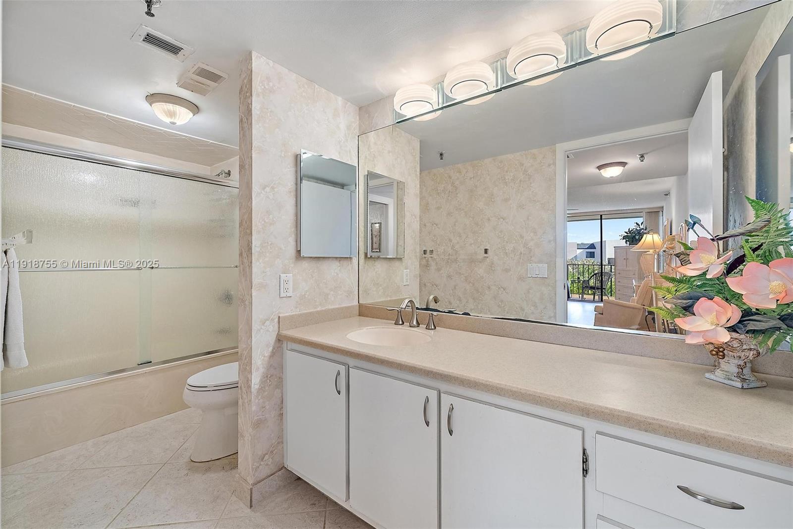 OCEANCREST CONDO APTS - Residential