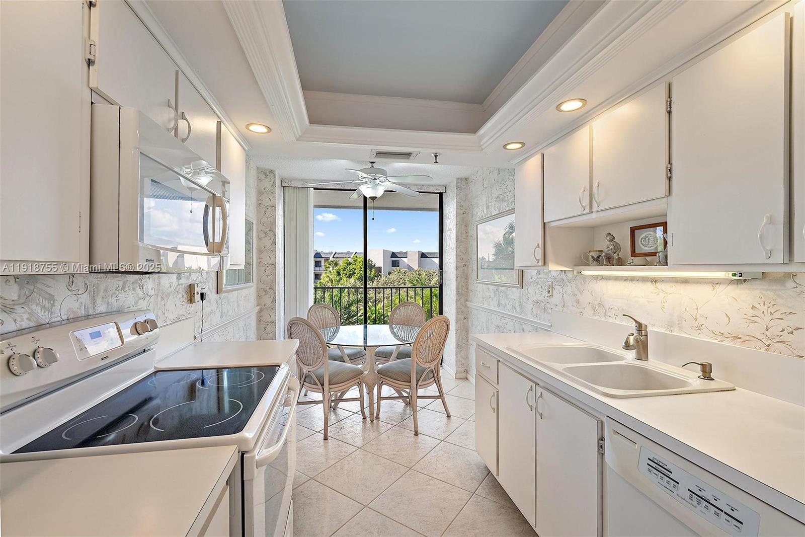 OCEANCREST CONDO APTS - Residential