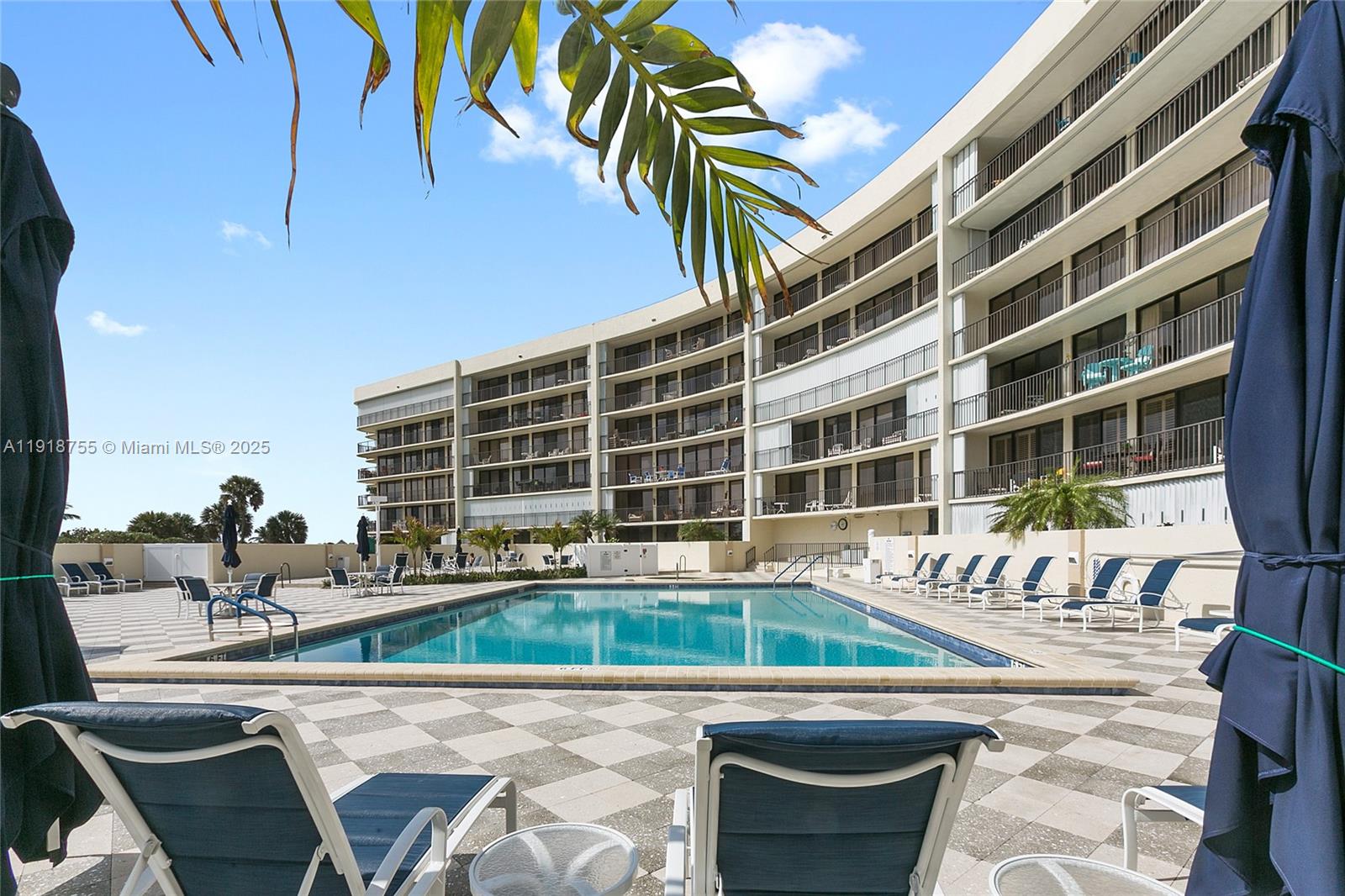 OCEANCREST CONDO APTS - Residential