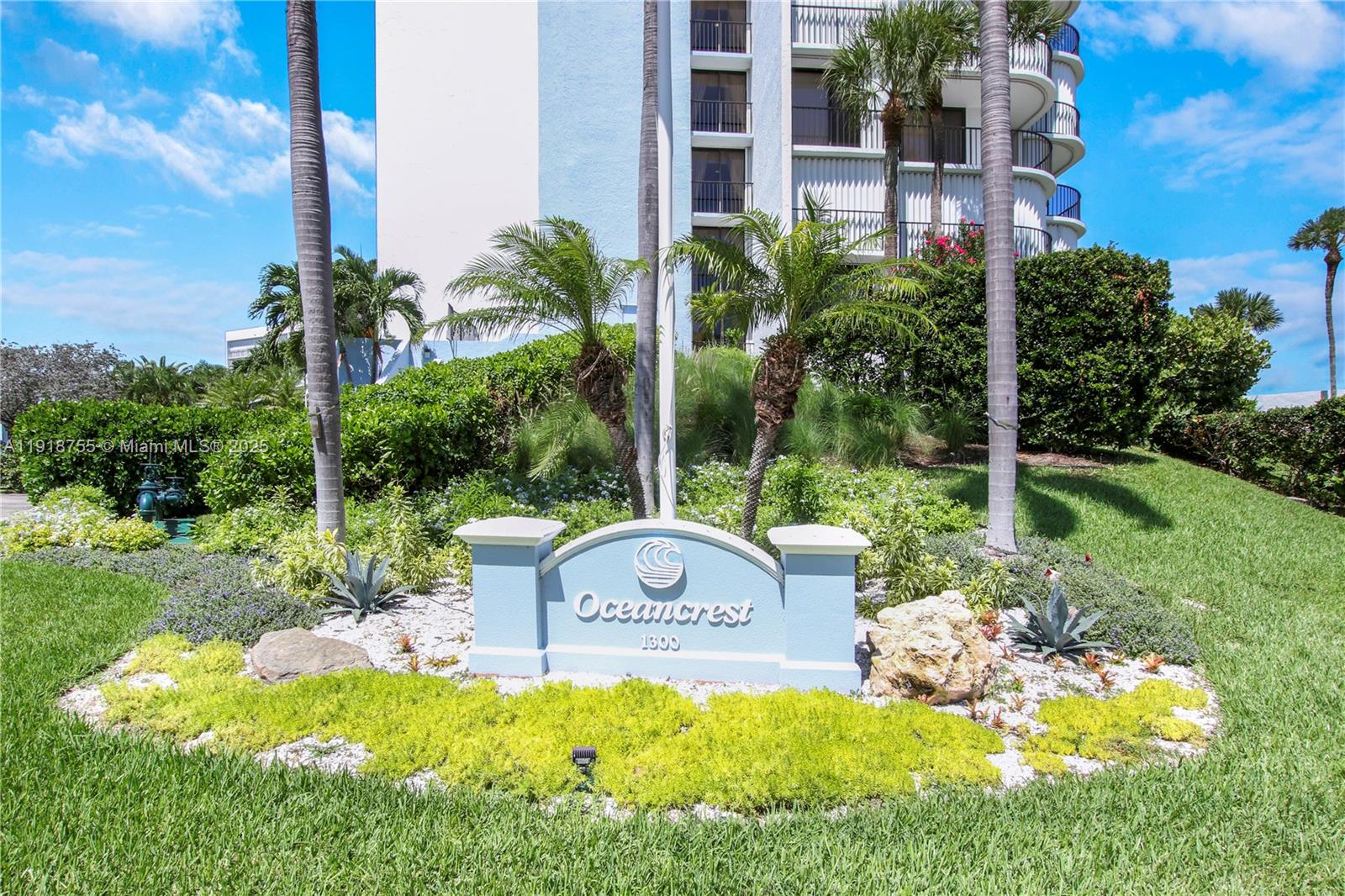 OCEANCREST CONDO APTS - Residential