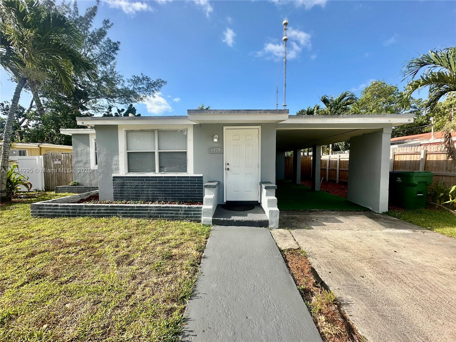 6034 Sw 39th St, Miramar, Broward County, Florida - 3 Bedrooms  
1 Bathrooms - 