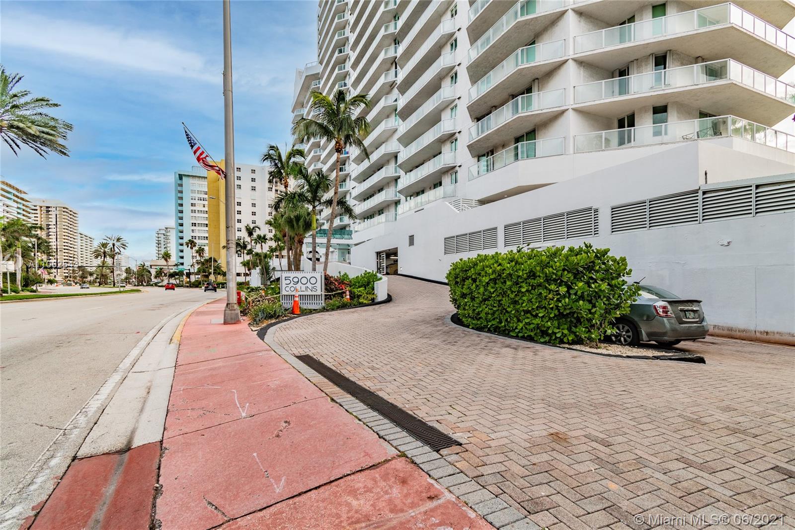 THE GRANDVIEW CONDO - Residential