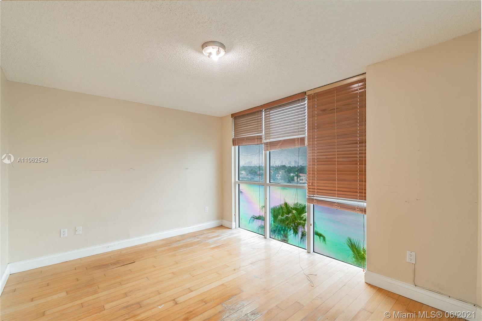 THE GRANDVIEW CONDO - Residential