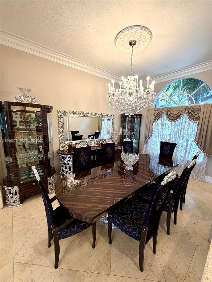 OAK RIDGE FALLS - Residential