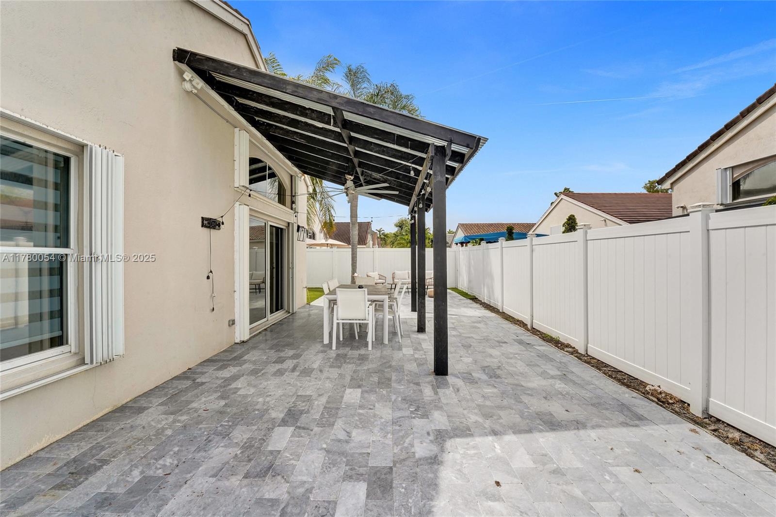 BANYAN OAKRIDGE PLAT - Residential