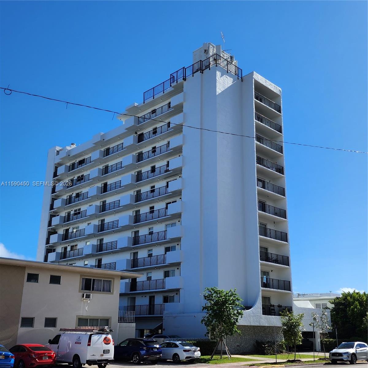 GOLDEN WEST CONDO - Residential