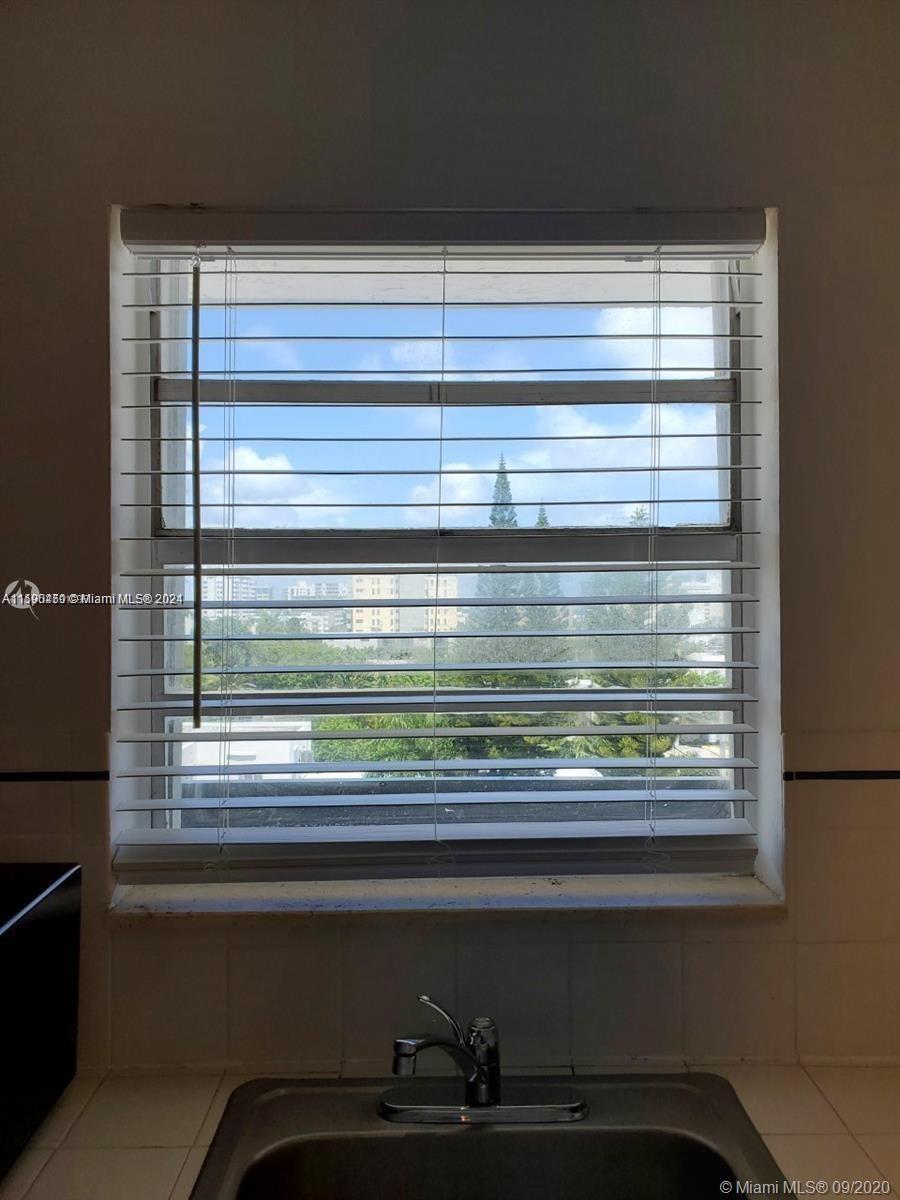 GOLDEN WEST CONDO - Residential