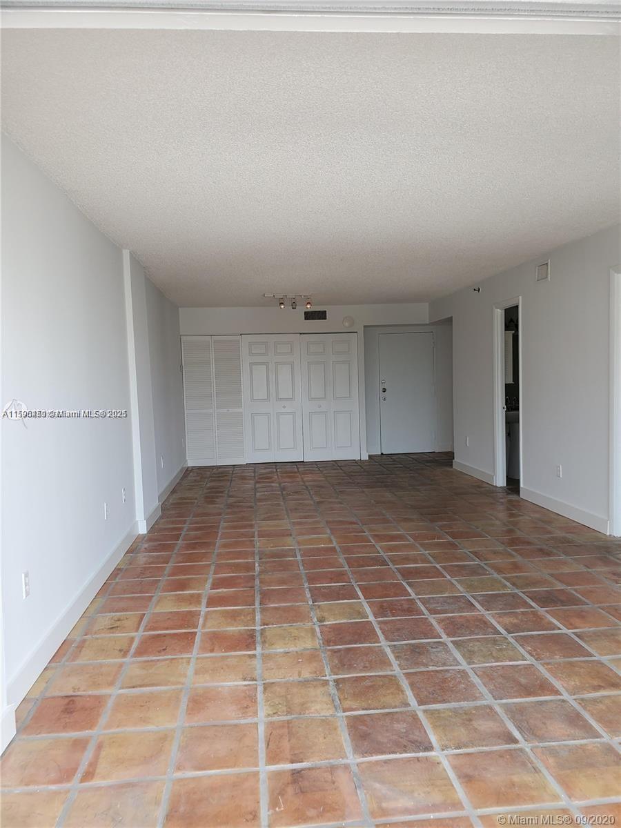 GOLDEN WEST CONDO - Residential