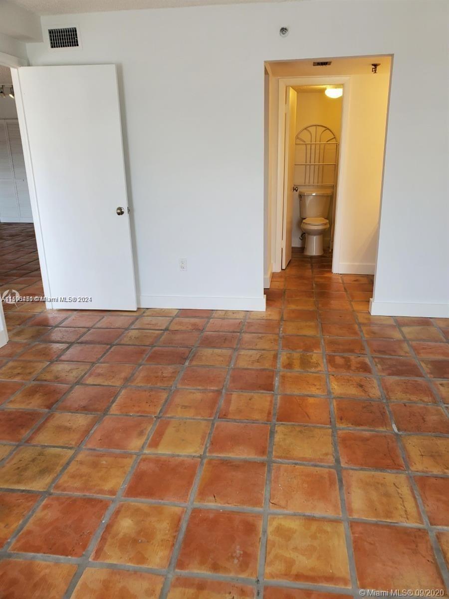 GOLDEN WEST CONDO - Residential