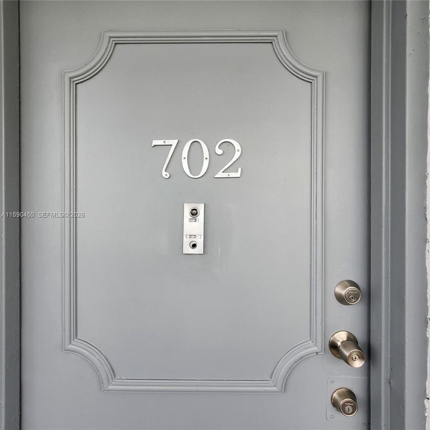 Investor opportunity! Desirable West Avenue neighborhood unit offering nice views of Biscayne Bay, Downtown Skyline, South Pointe, & Collins Avenue buildings from balcony.  South-facing windows & balcony provide wonderful natural light throughout the day.  Close to Lincoln & Alton Roads, Flamingo Park, and neighboring restaurants/cafes, grocery stores, movie theater & shops. New impact windows 2025. New A/C condenser & handler installed May 2024.  Building elevator & only four/4 units per floor.  One/1 covered assigned parking space in attached, ground-level garage.  Pool, on-site laundry facilities, lobby/mail room.