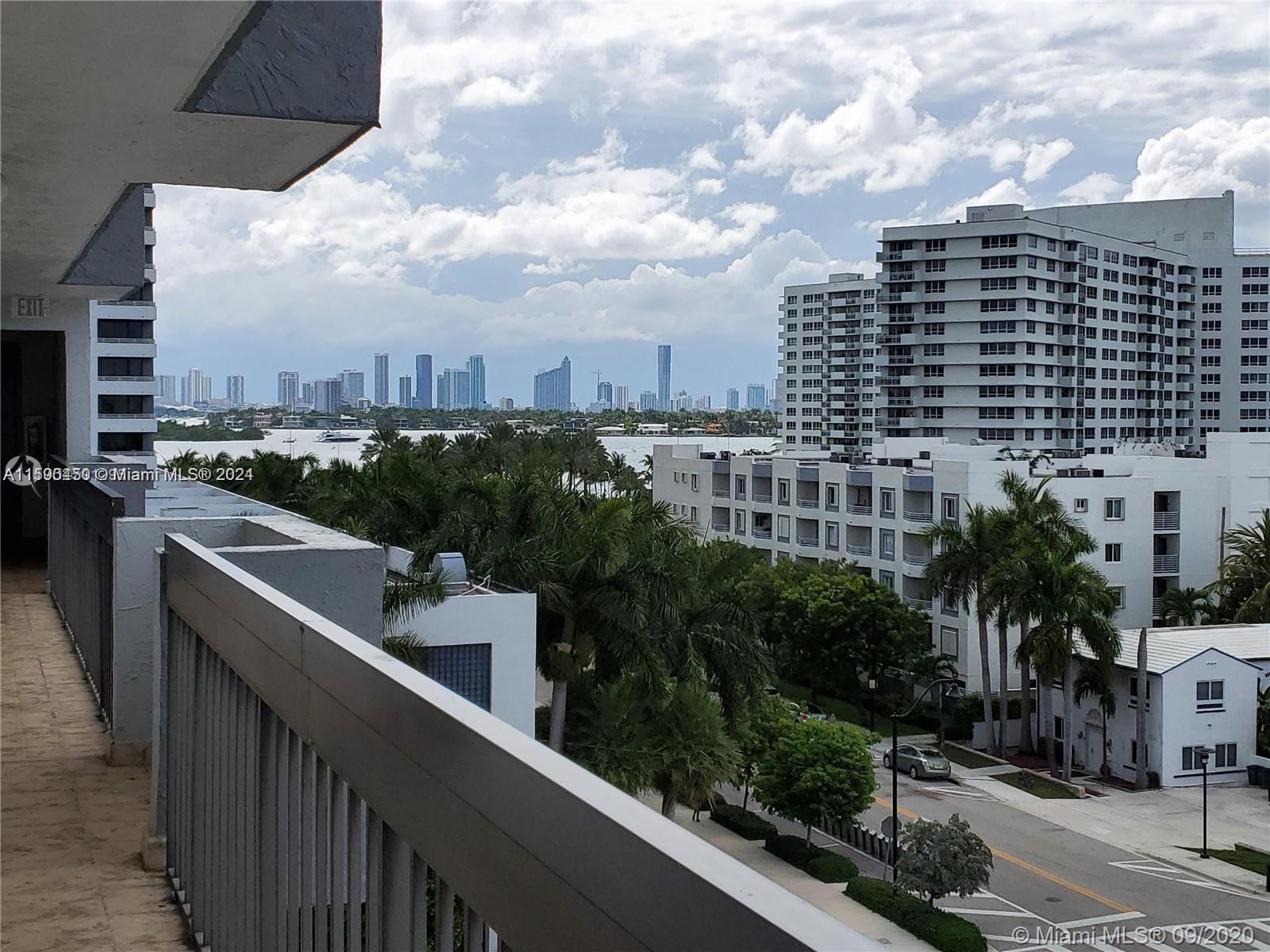 GOLDEN WEST CONDO - Residential