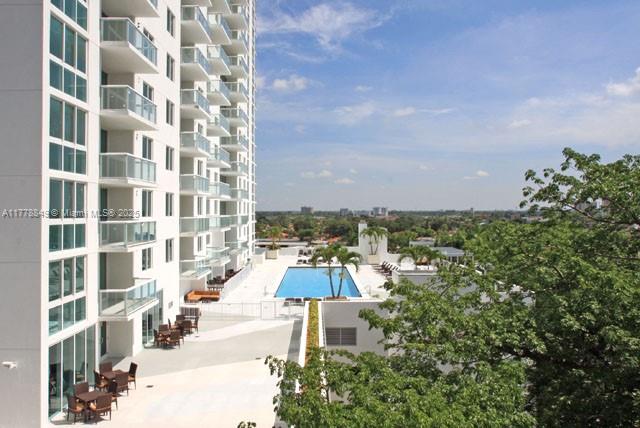 TERRAZAS RIVERPARK VILLAGE - Residential
