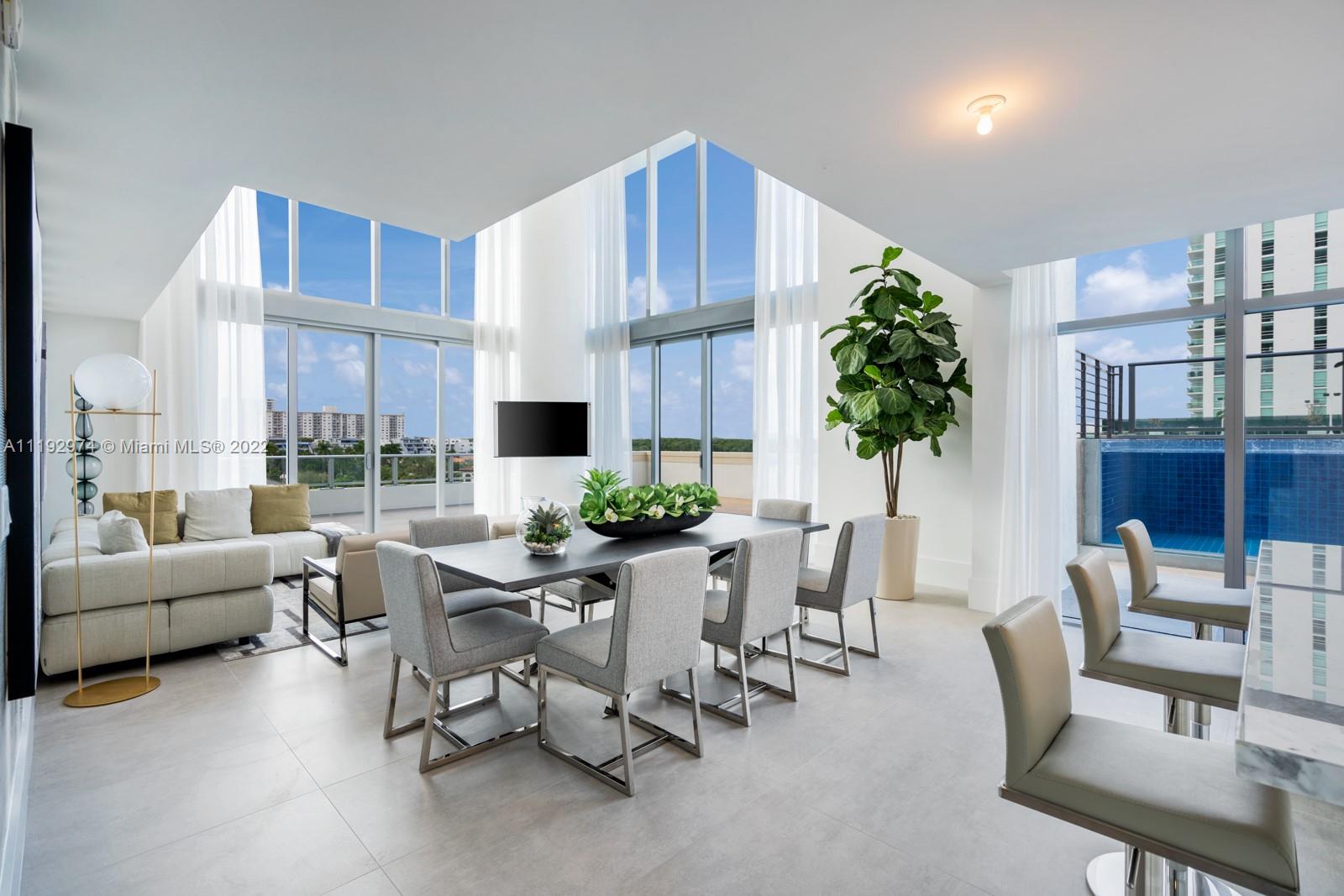 PARQUE TOWERS CONDO - Residential