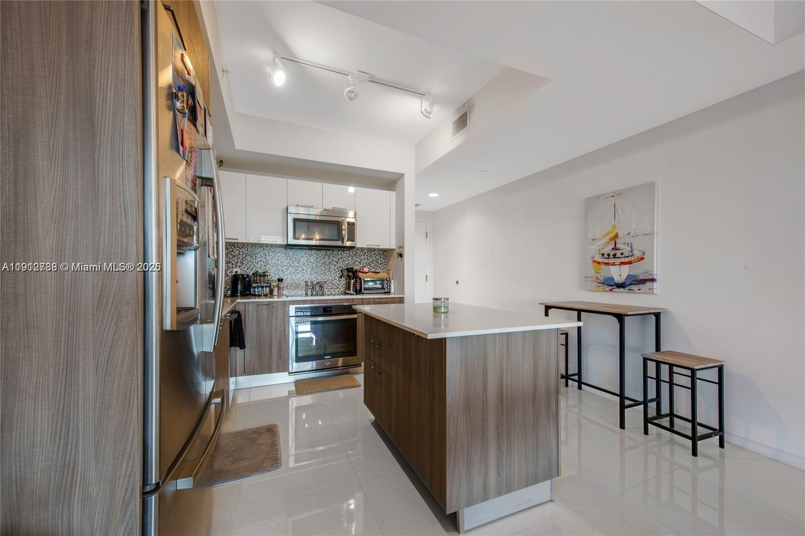 5252 PASEO CONDO - Residential