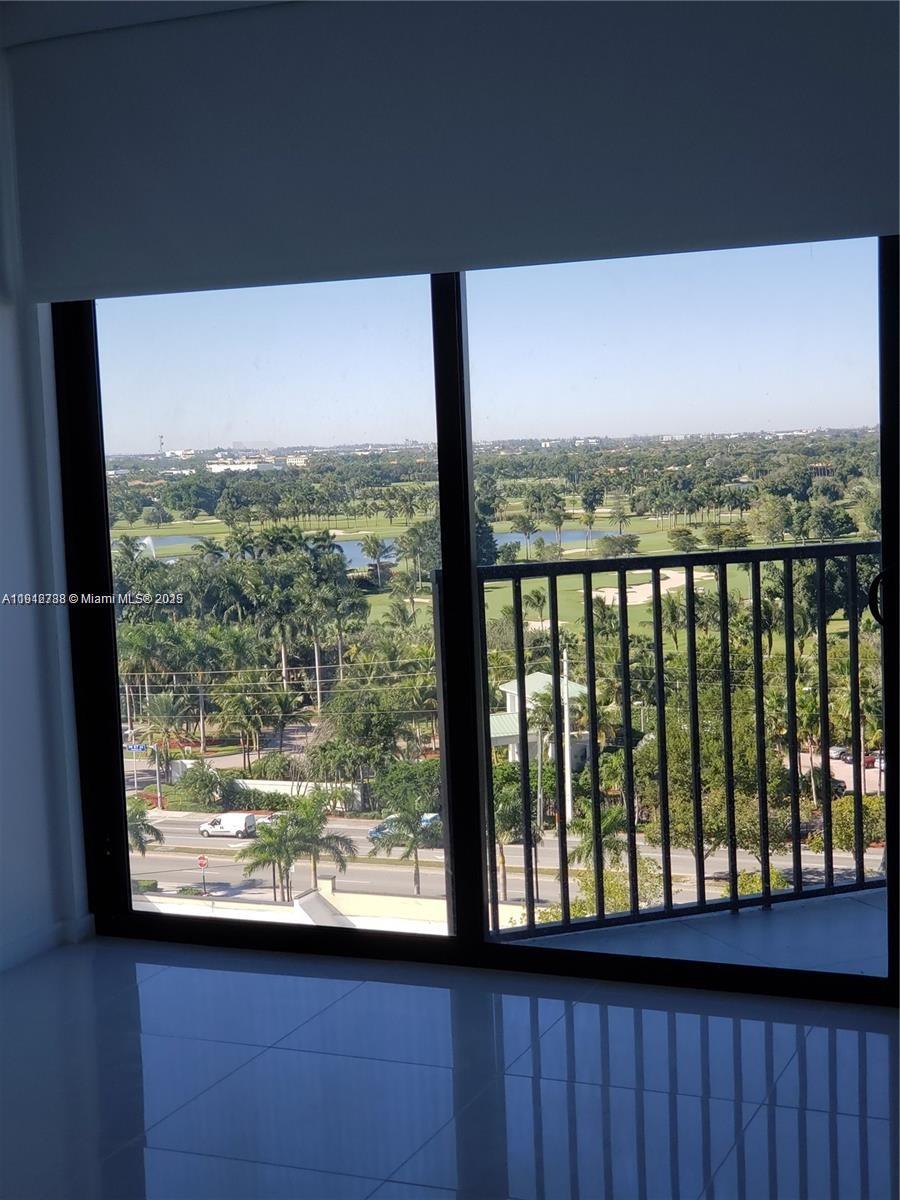 5252 PASEO CONDO - Residential