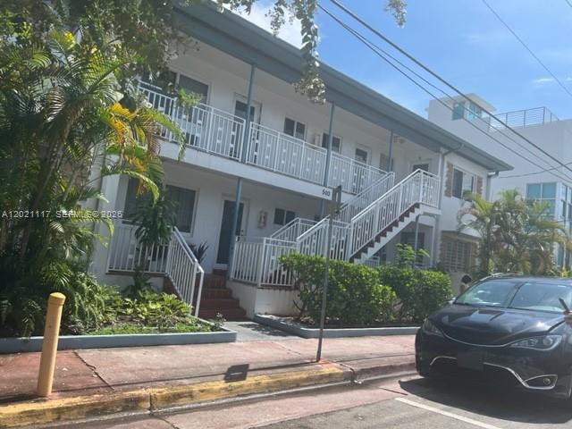 HORSESHOE CONDOMINIUM - Residential