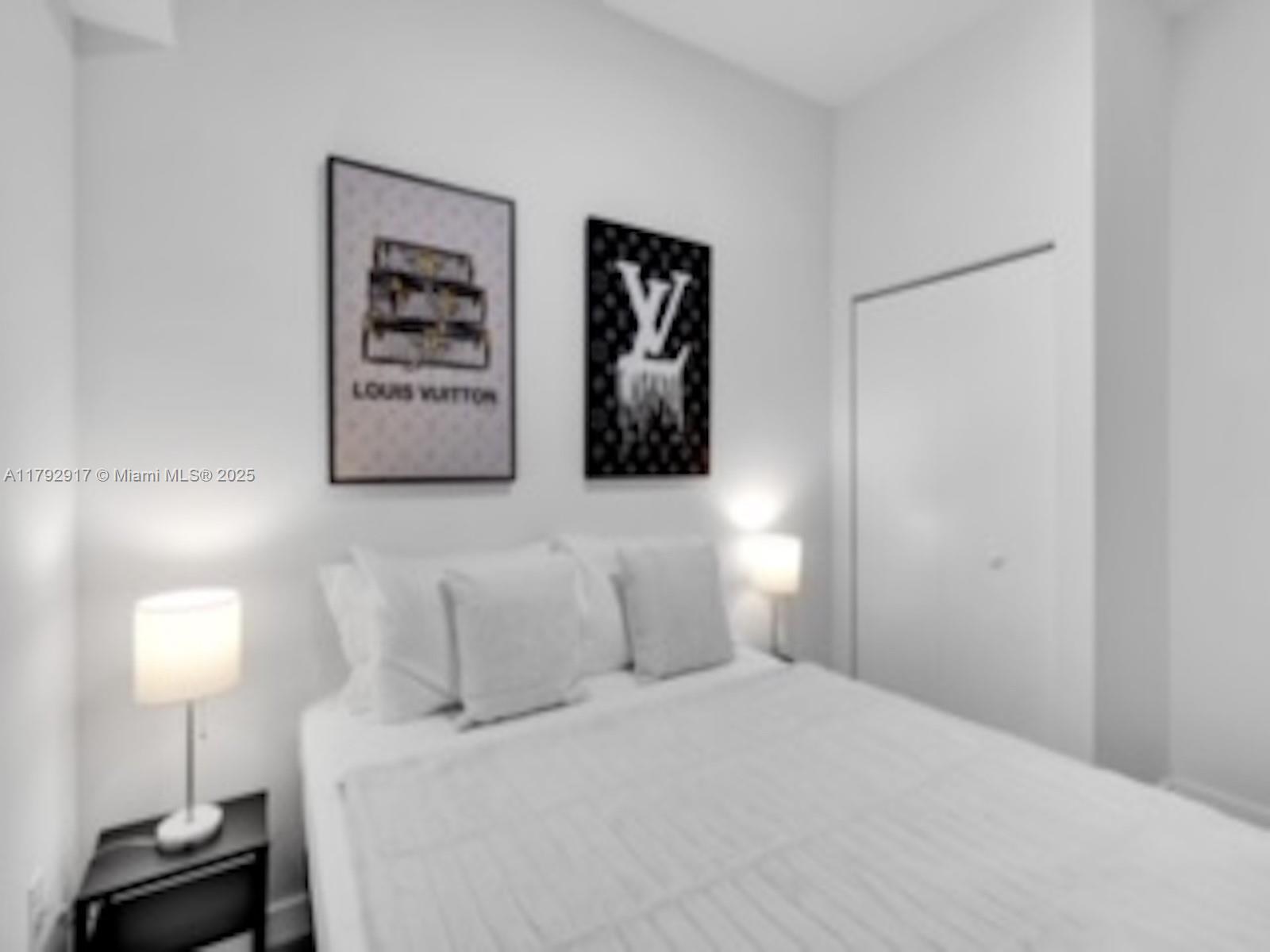 WYNWOOD ATRIUMS CONDO - Residential
