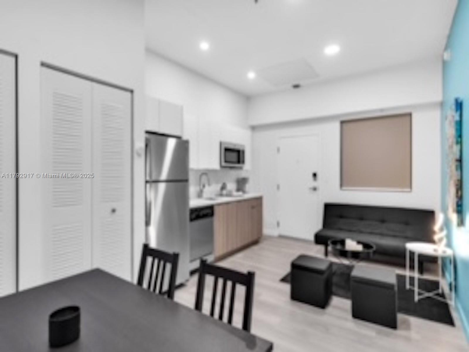 WYNWOOD ATRIUMS CONDO - Residential