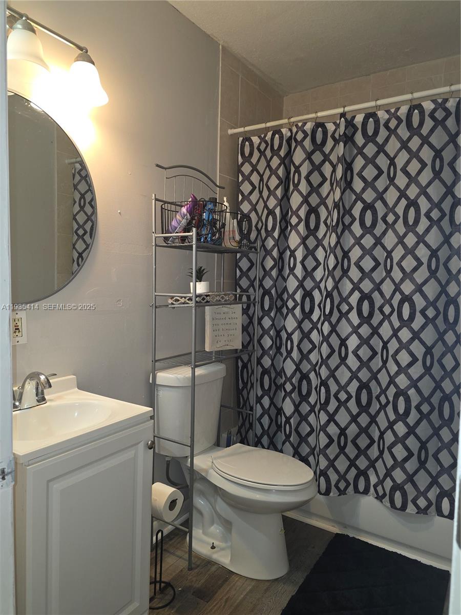 WINSOR MANOR 2ND ADDN - Residential