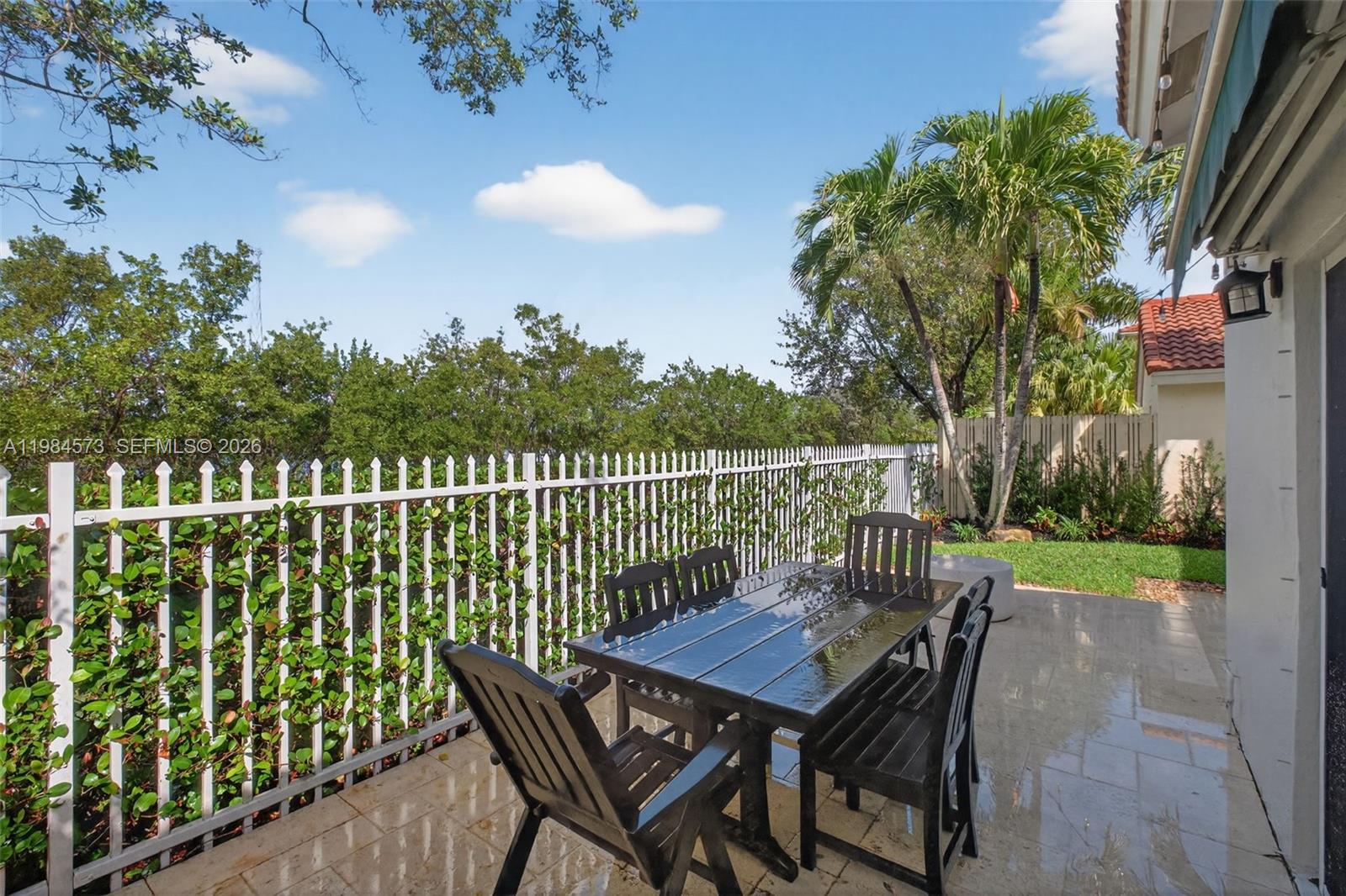 WEST LAKE VILLAGE PLAT - Residential