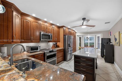 Tiny photo for 1860 Sweetbay Way, Hollywood, FL 33019 (MLS # A11984573)