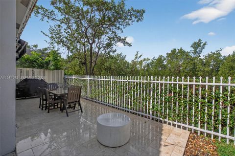 Tiny photo for 1860 Sweetbay Way, Hollywood, FL 33019 (MLS # A11984573)